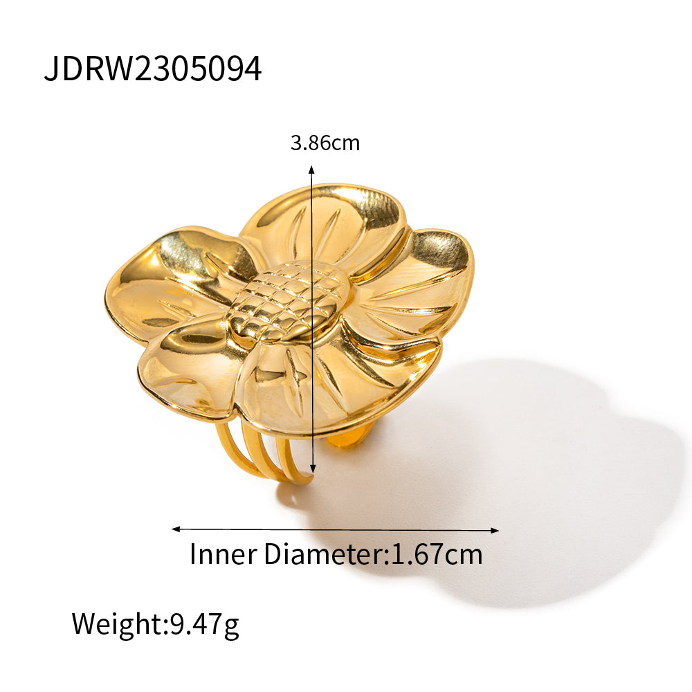 Retro Flower Ring, Stainless Steel 18K Gold Plating